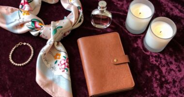 luxury gifts for wife