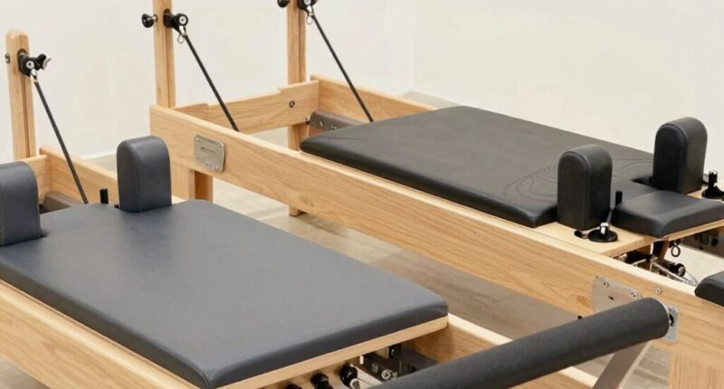 distinctive pilates reformer features