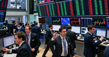 adjusting tactics during volatility