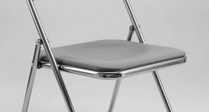 comfort lessens with foldability