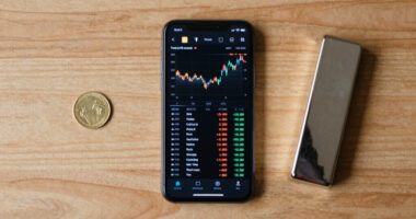Nifty50 Signals Volatility as Quantitative Scores Diverge