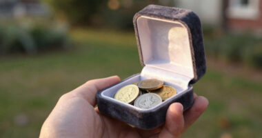 Best Precious Metals Investment Kits Compared